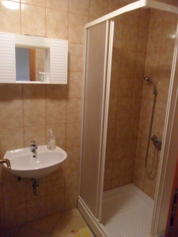 Apartments Stana Sukošan Kamer foto